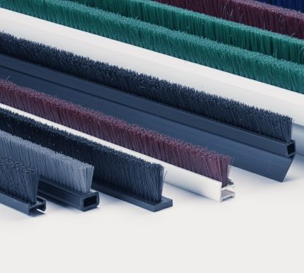 Полосовая щетка Mink STL