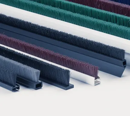 Полосовая щетка Mink STL